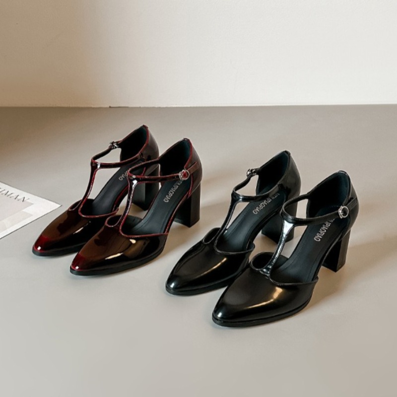 Czarne szpilki Mary Jane, dams – Leather Classic Strap recenzja i cena